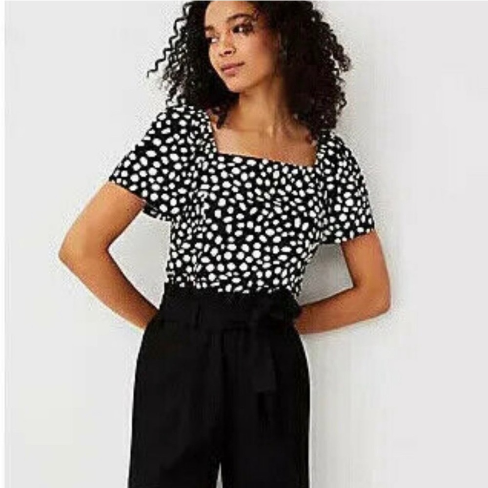 Ann taylor square neck slight peplum top